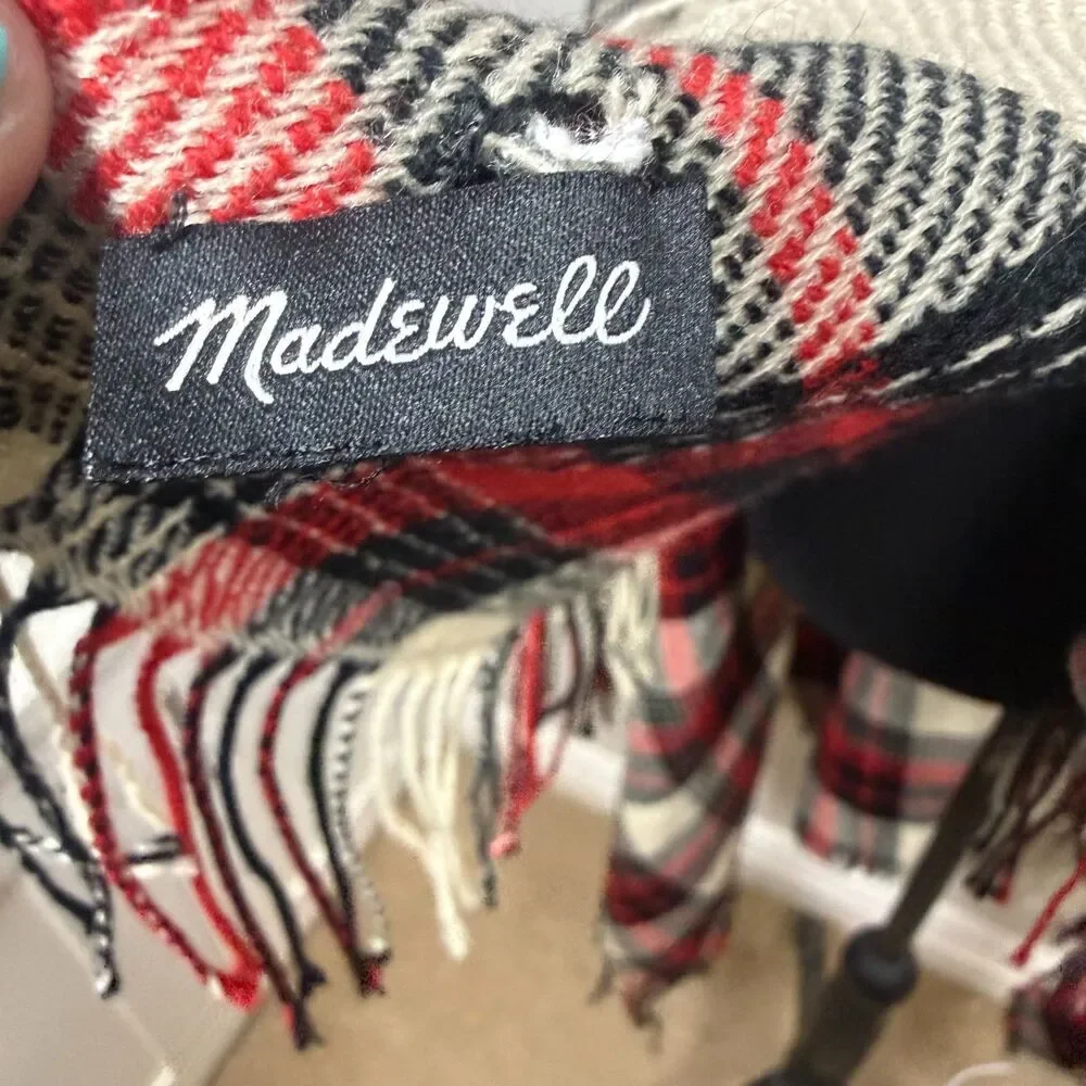 Madewell Red Black Cream Scarf with Fringe Wrap Cover Layering Outdoors Snow Ski